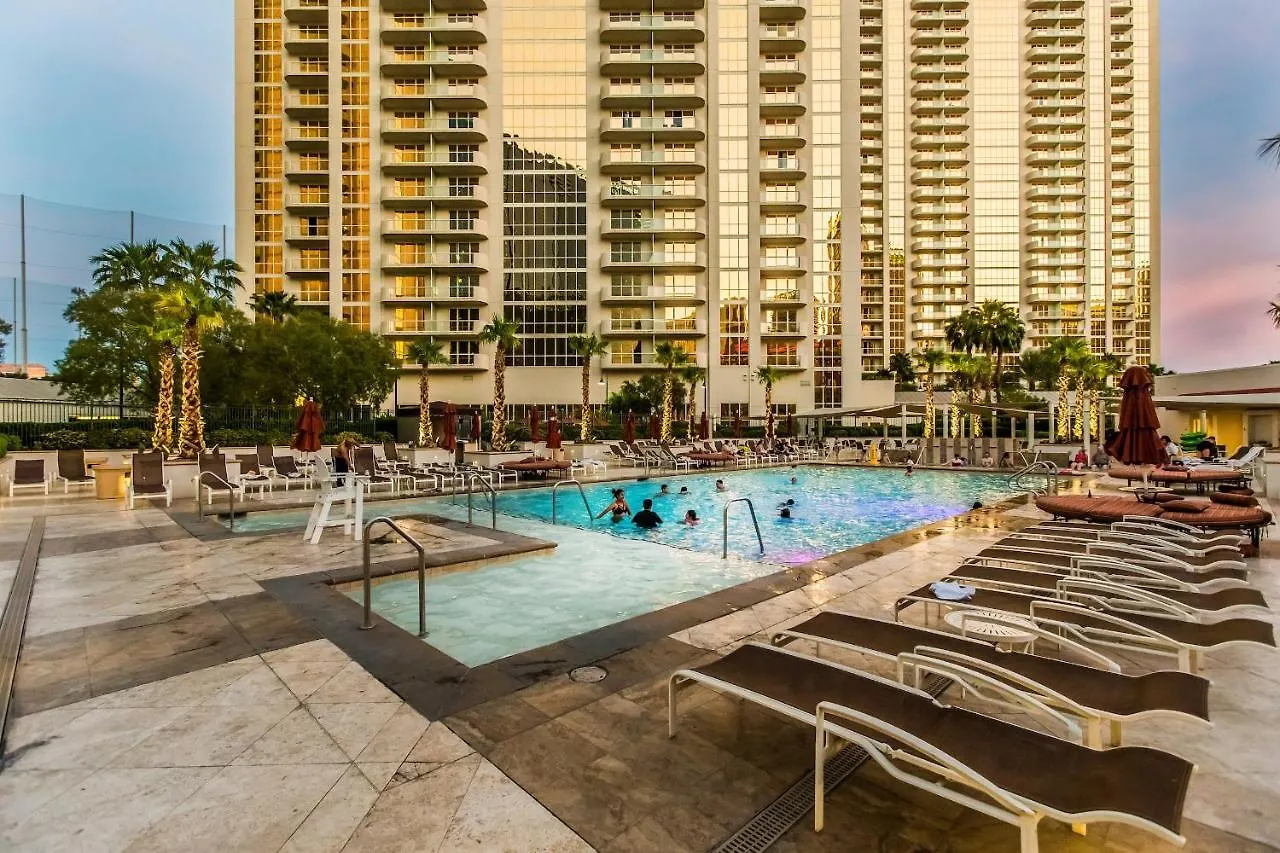 Strip View - No Resort Fee - Free Valet - Mgm Condo 1519 Las Vegas USA
