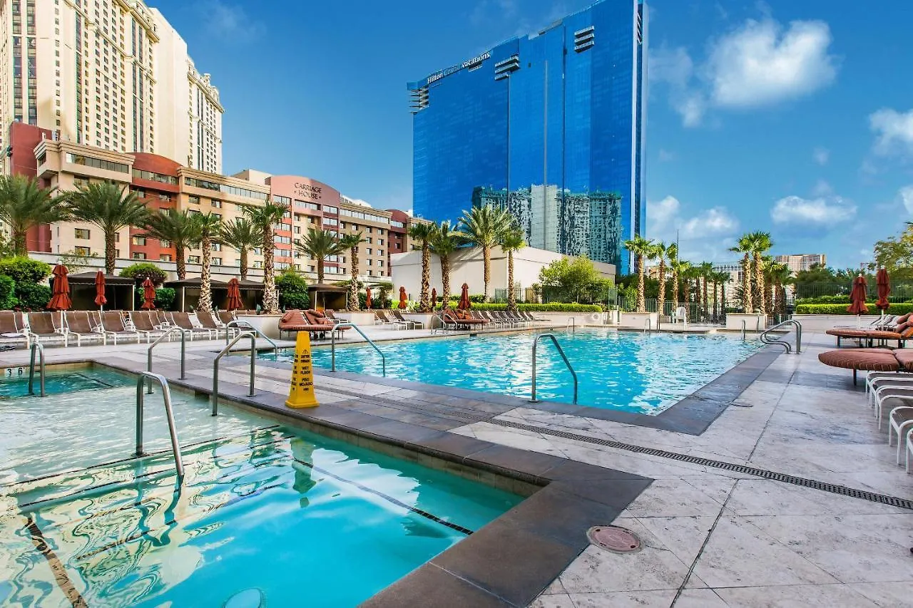 Strip View - No Resort Fee - Free Valet - Mgm Condo 1519 Las Vegas Feriehus